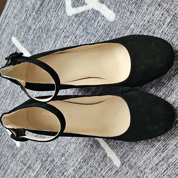 Marc Fisher Shoes - Marc Fisher Suede Heels